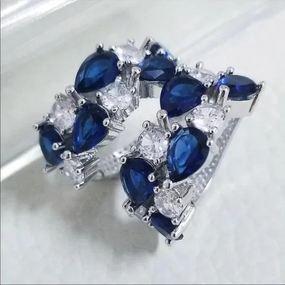 NEW 925 STERLING SILVER DIAMOND EARRINGS - Picture 2 of 3